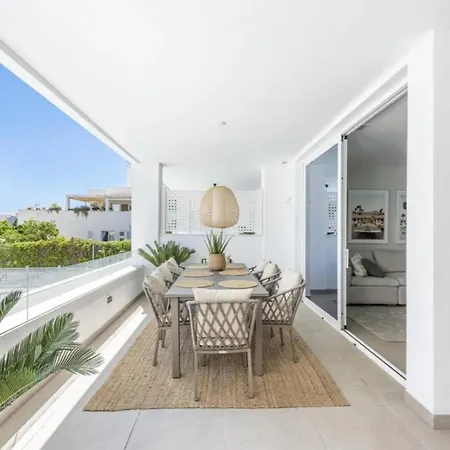 Apartment Gorgeous Townhouse Marbella